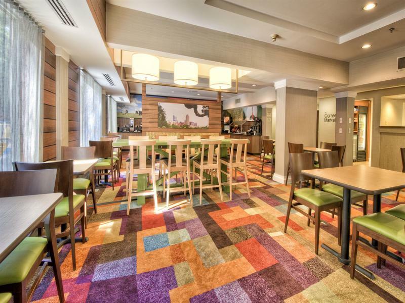 Fairfield Inn & Suites Raleigh Crabtree Valley Exteriör bild